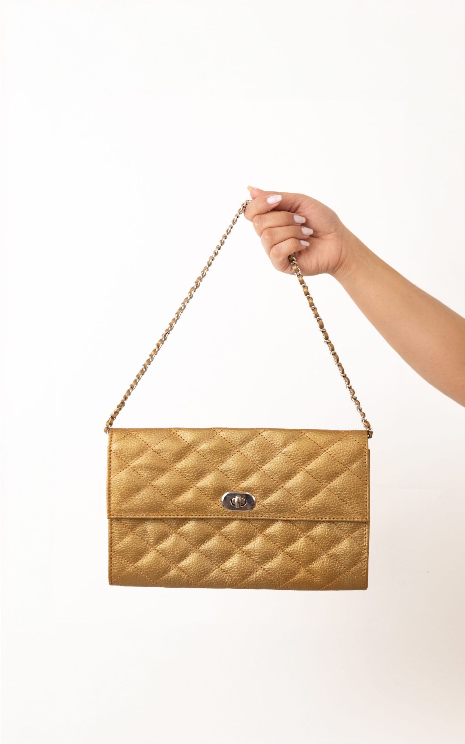 Anya Clutch